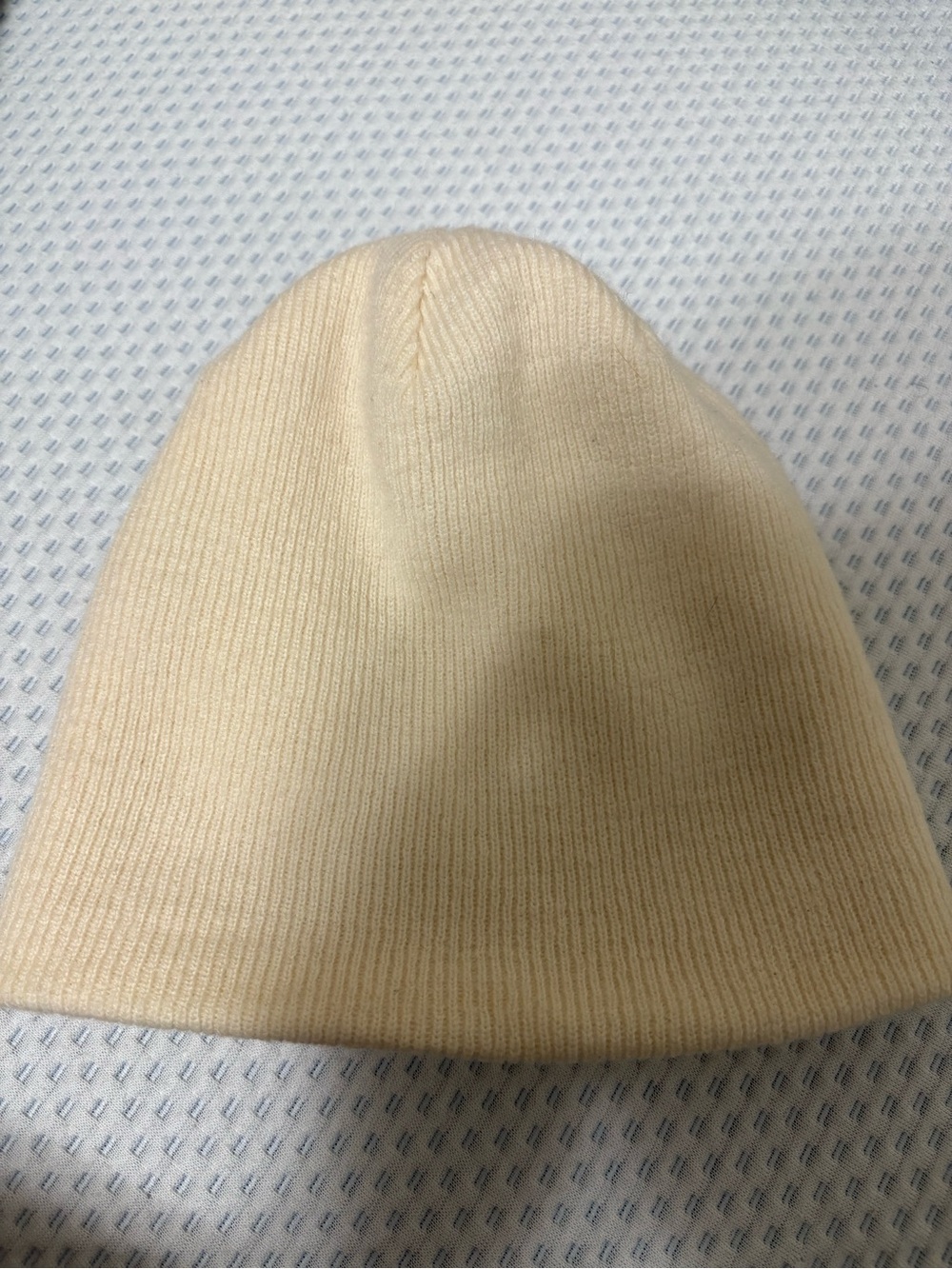 On Running Classic Cream Knit Beanie - Men Accessories